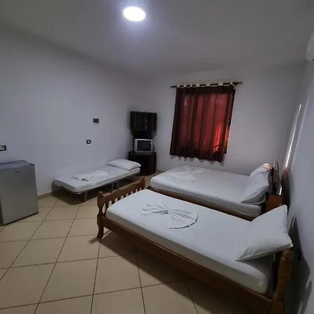 Dhoma Plazhi Agimi Apartment Vlore Exterior photo