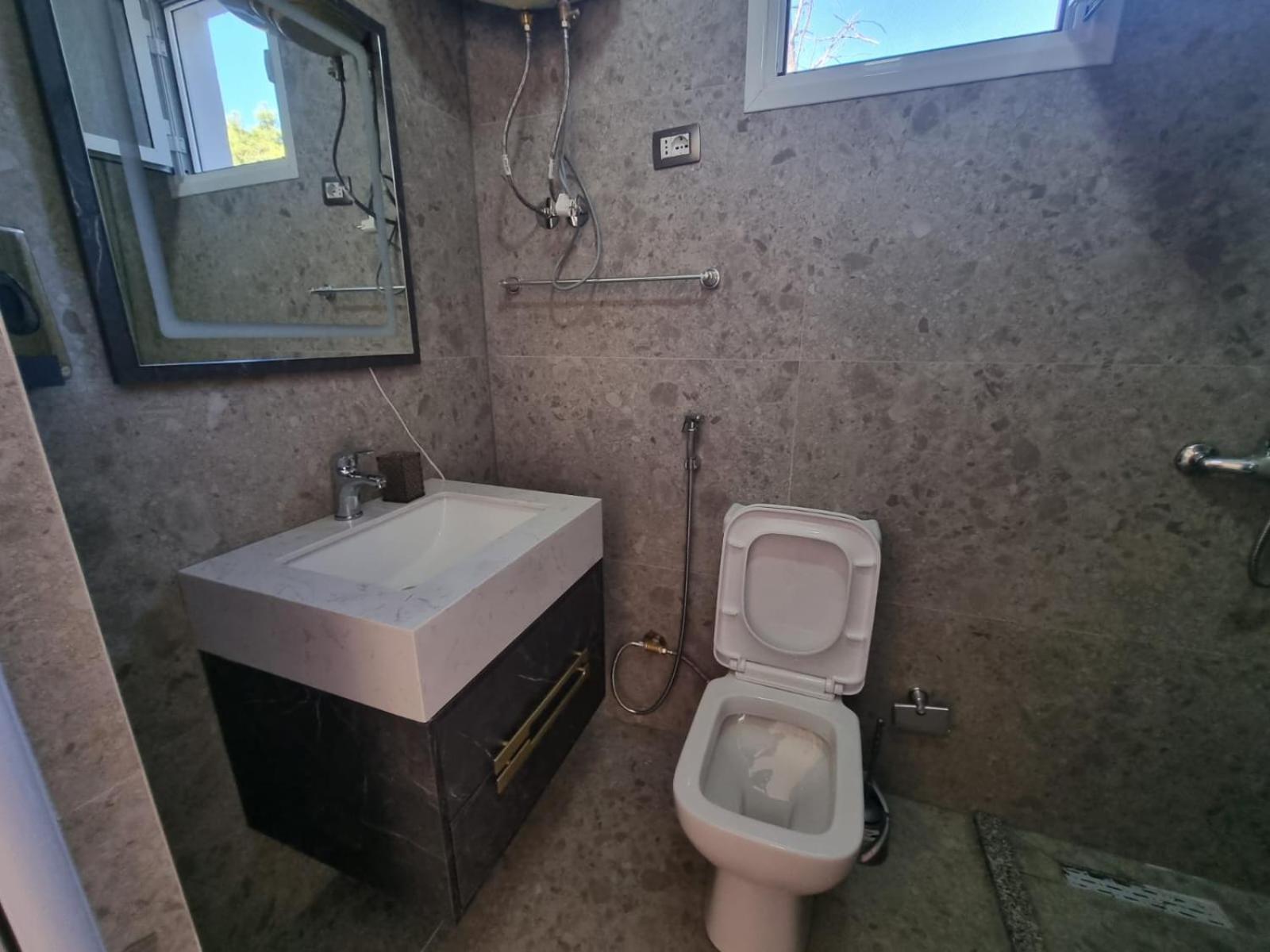 Appartement Dhoma Plazhi Agimi *