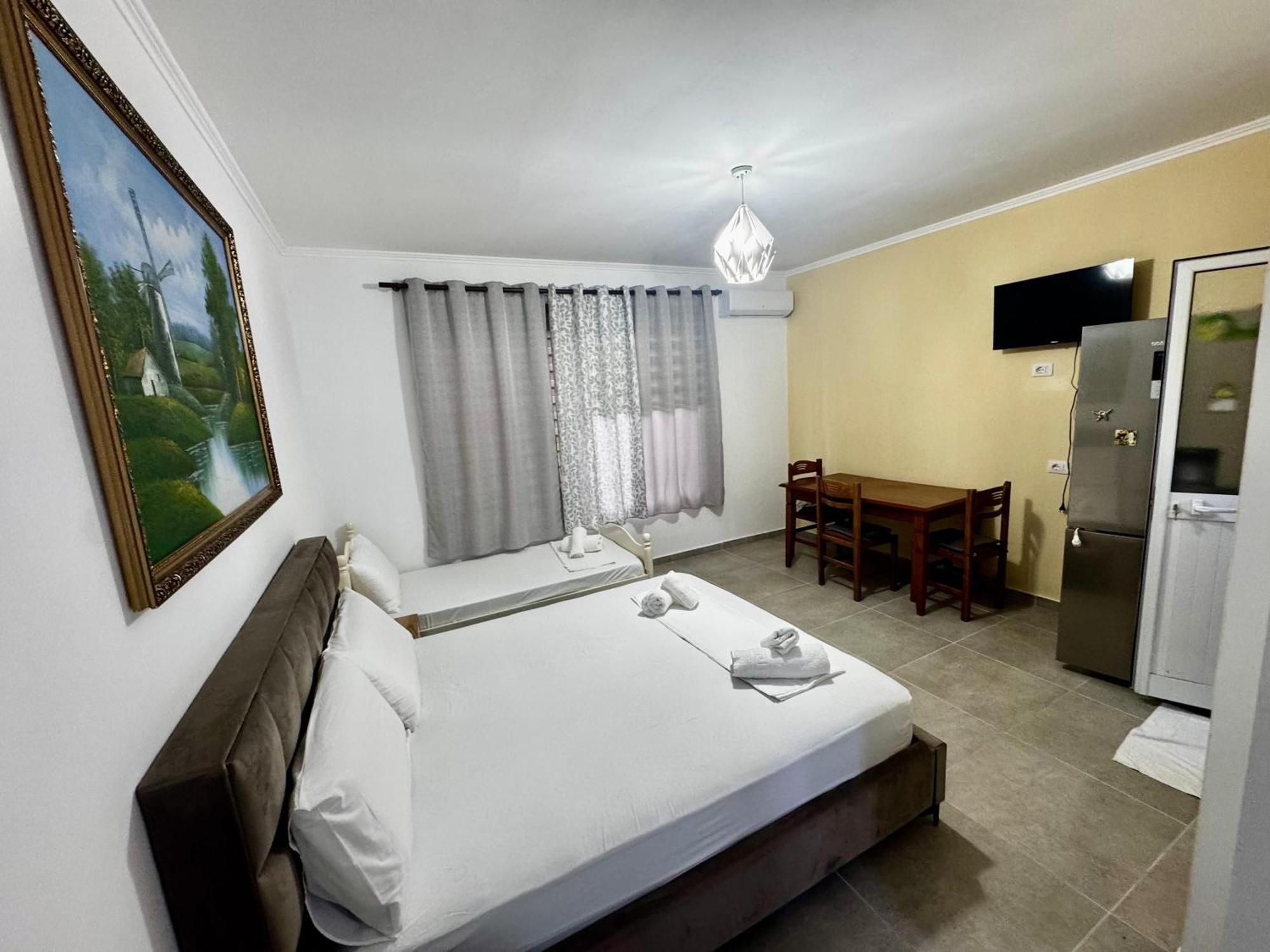 Appartement Dhoma Plazhi Agimi *